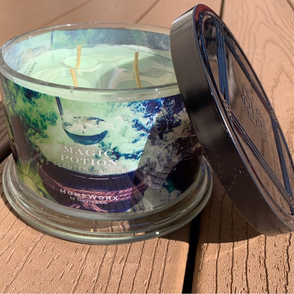 🆕MAGIC POTION HARRY SLATKIN HOMEWORX 4 WICK 18oz CANDLE NWTS! - Picture 5 of 5